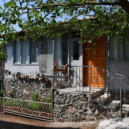 Traditional Greek Village House 펜션 페티예